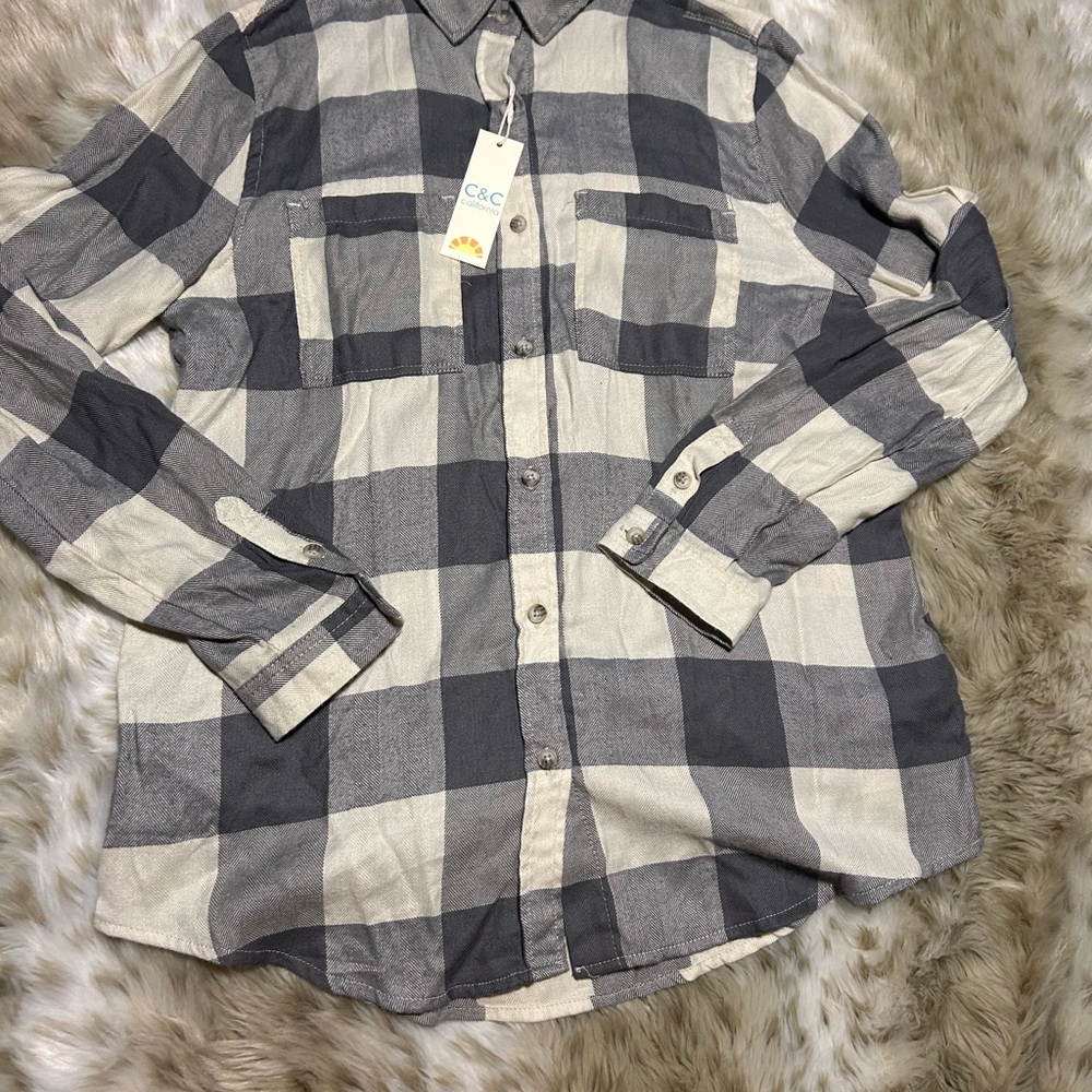 C&C California Men's Black and Cream Checkered Shirt